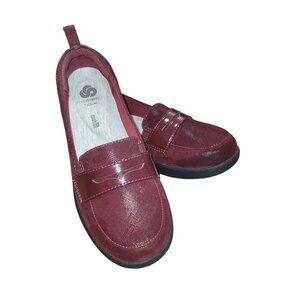 Clarks Cloud Steppers Penny Loafer 7.5 Shoe Work Burgundy Office Preppy Academia